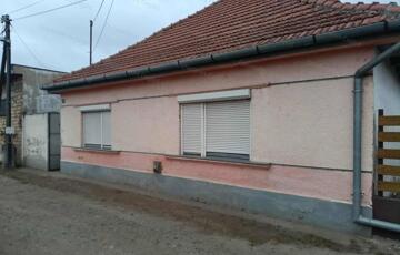 Eladó családi ház
