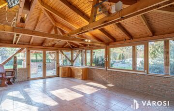 Eladó családi ház