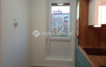 Eladó lakás