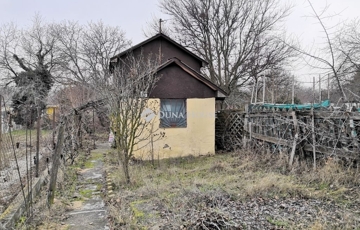 Eladó családi ház