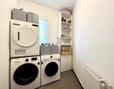 Eladó családi ház Pécs 115 000 000 Ft