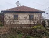 Családi ház eladó nagy telekkel eladó Cegléden!