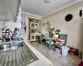 Cegléden a belvárosban földszinti tégla lakás eladó!