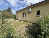 Eladó családi ház Pécs 64 900 000 Ft