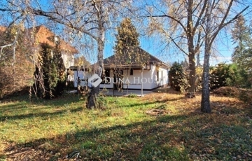 Eladó családi ház