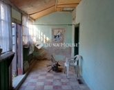 Eladó családi ház Pécs 39 990 000 Ft