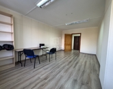 Kiadó iroda/üzlethelyiség Győr 70 000 Ft