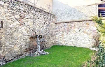 Eladó lakás