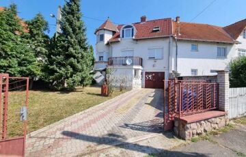 Eladó családi ház