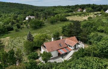 Eladó üdülő/nyaraló