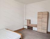 Szolnok belvárosában kétszobás, 3emeleti lakás kiadó!