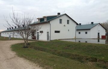 Eladó telek/földterület