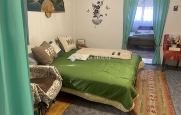 Eladó családi ház