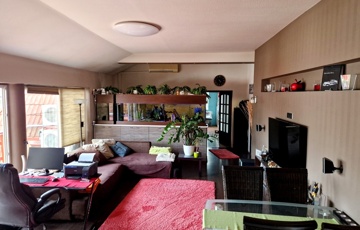 Kiadó családi ház