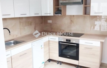 Eladó lakás