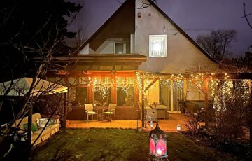 Eladó családi ház