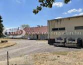 Eladó iroda/üzlethelyiség Veszprém 880 000 000 Ft