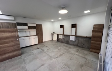 Kiadó iroda/üzlethelyiség