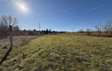 Eladó telek/földterület