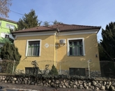 Eladó családi ház Pécs 79 900 000 Ft