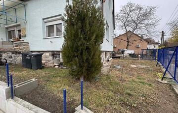 Eladó családi ház