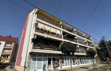 Eladó lakás