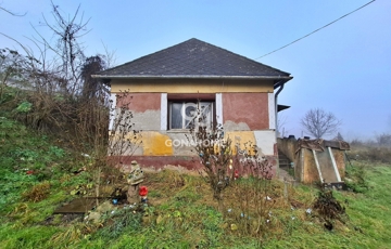 Eladó családi ház