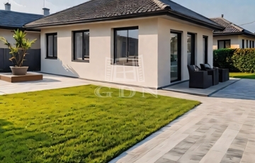 Eladó családi ház