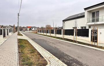 Eladó telek/földterület