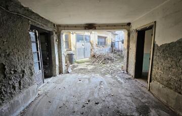 Eladó ipari ingatlan