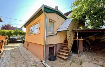 Eladó családi ház