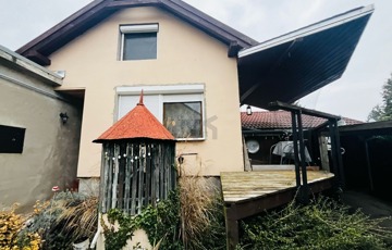 Eladó családi ház