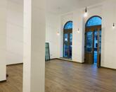 Kiadó üzlethelyiség Tata központi részén! - kizárólag a kínálatunkból