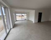 Eladó családi ház Kótaj 99 000 000 Ft