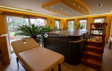 Eladó családi ház