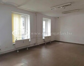 Kiadó ipari ingatlan Veszprém 156 000 Ft