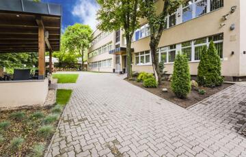 Kiadó iroda/üzlethelyiség