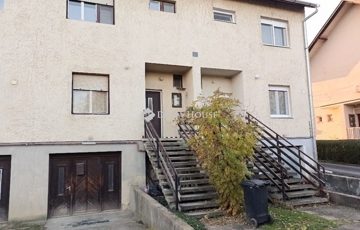 Eladó családi ház