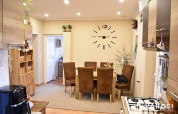 Eladó családi ház