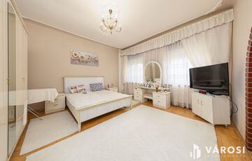 Eladó telek/földterület