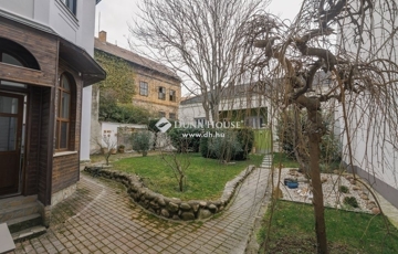 Eladó lakás
