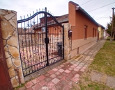 Eladó családi ház Baja 24 900 000 Ft