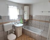 Eladó családi ház Debrecen 52 000 000 Ft