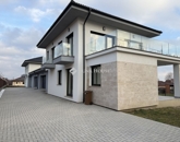 Eladó családi ház Érd 174 900 000 Ft