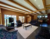 Eladó családi ház Újudvar 109 900 000 Ft