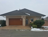 Eladó családi ház Szekszárd 185 000 000 Ft