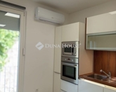 Eladó lakás Komló 33 900 000 Ft