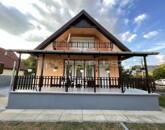 Eladó családi ház Agárd 115 000 000 Ft