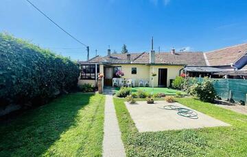 Eladó családi ház