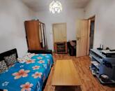 Eladó Oroszlányon egy első emeleti  57 m² erkélyes lakás.